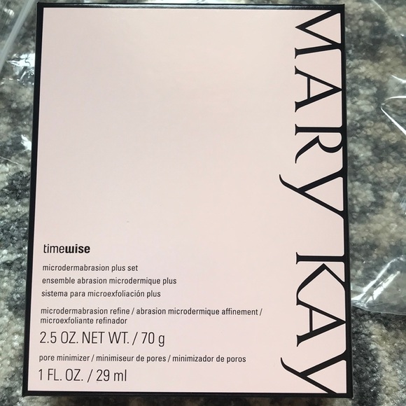 Mary  Kay Microdermabrasion plus set - Picture 2 of 5